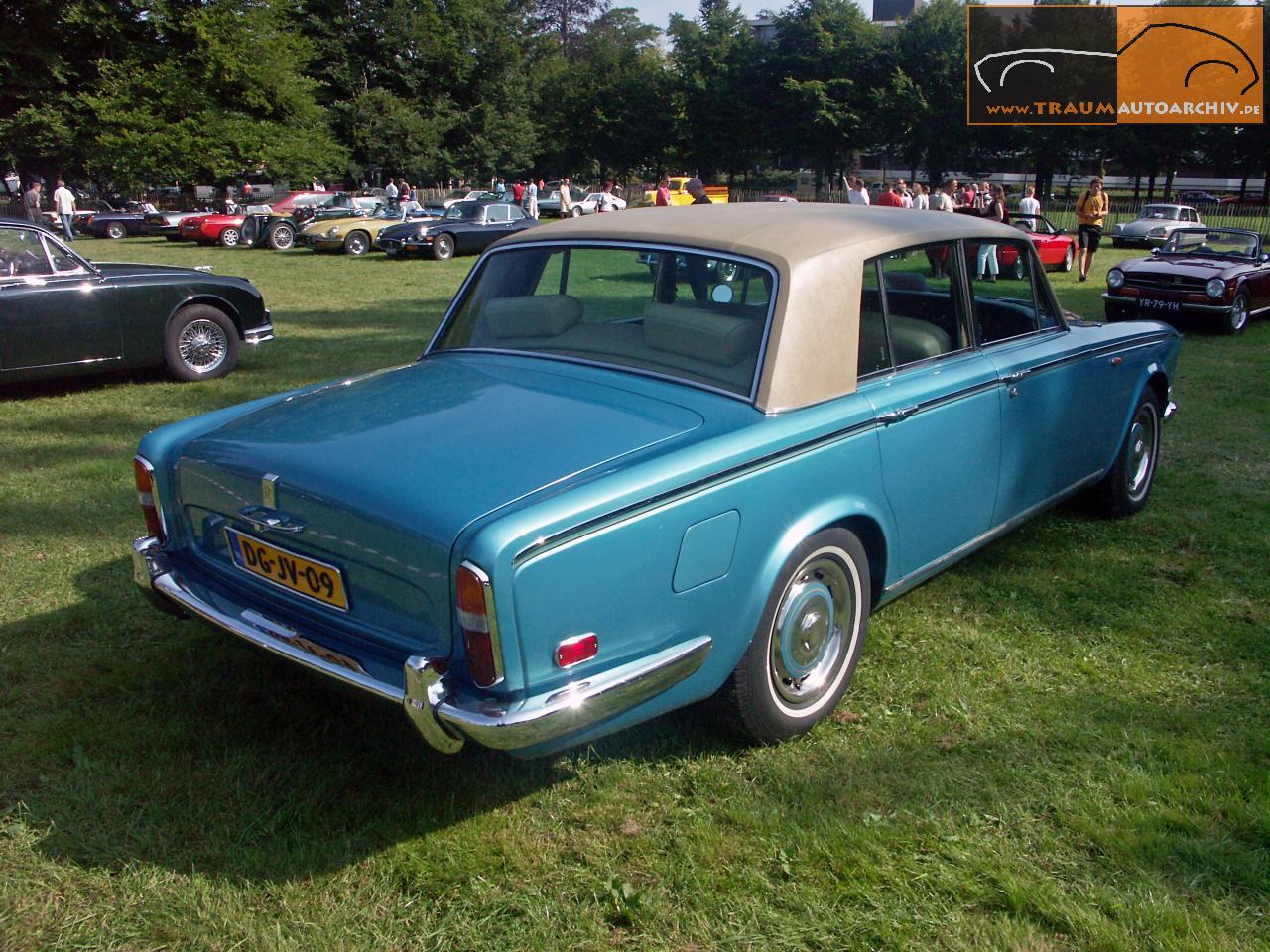 Rolls-Royce Silver Shadow I 2.Serie '1972 (1).jpg 244.8K